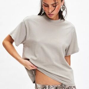 BDG Light Gray Short Sleeve Tee